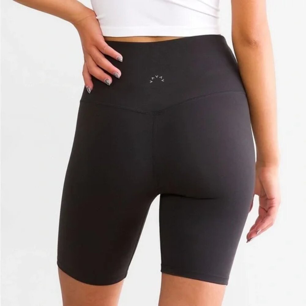 VARLEY Black Let's Move 9" Athletic Let's Move Bike Shorts. Sz: M - Picture 9 of 10